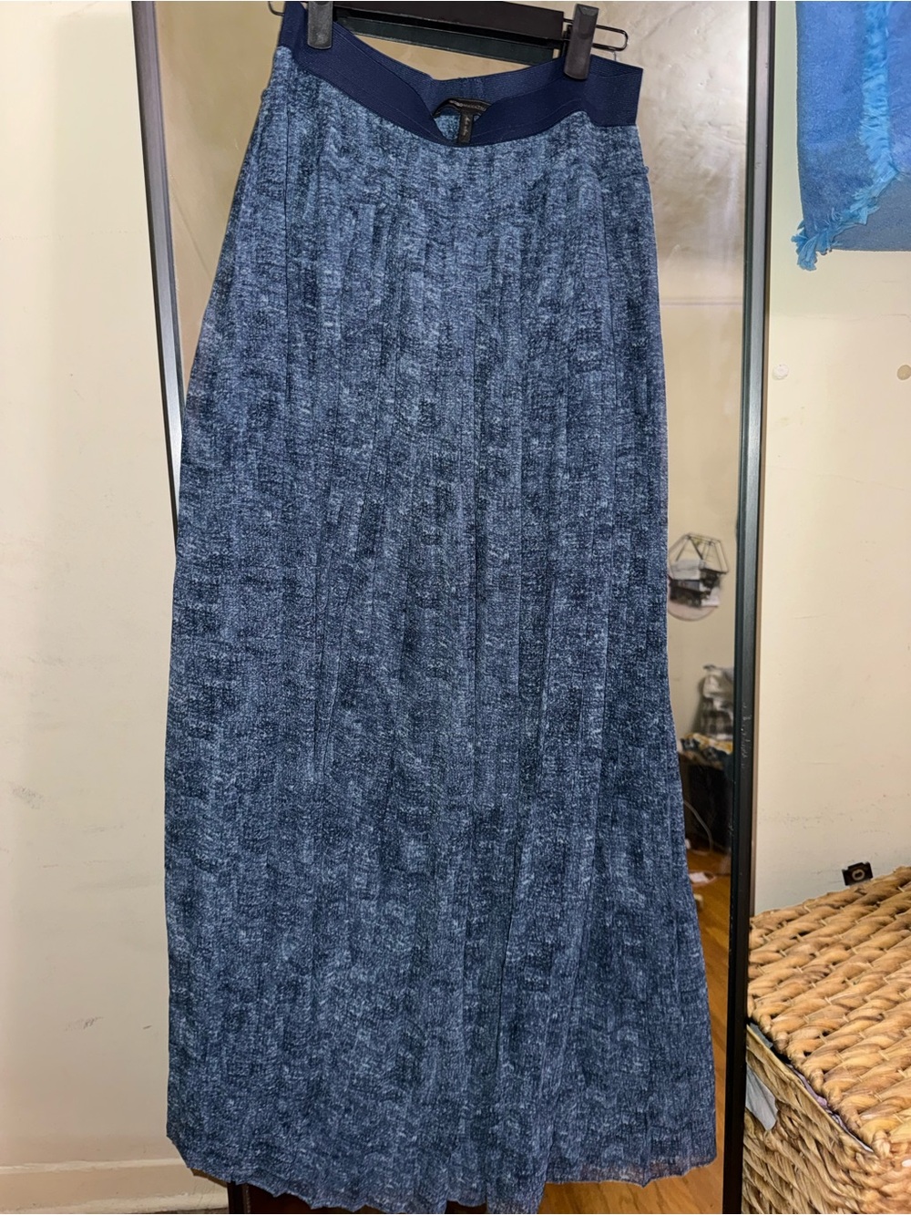 BCBGMaxAzria Navy Pleated Maxi Skirt